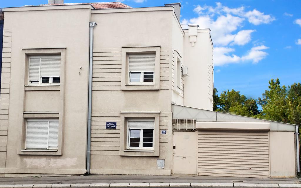 Dolce Vita Luxury Suites Belgrado Exterior foto